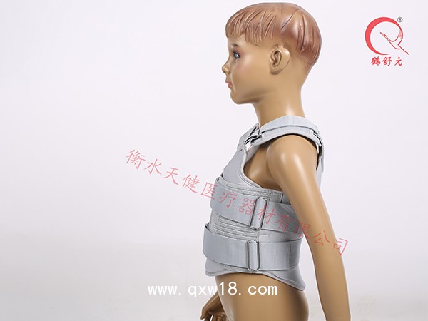 兒童胸腰骶骨矯形器