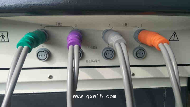 SL中醫(yī)治療儀是現(xiàn)代技術和傳統(tǒng)工藝的結合