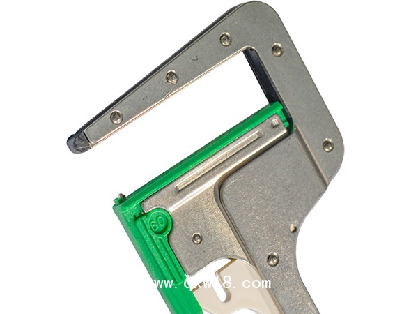 一次性使用直線型吻合器及組件