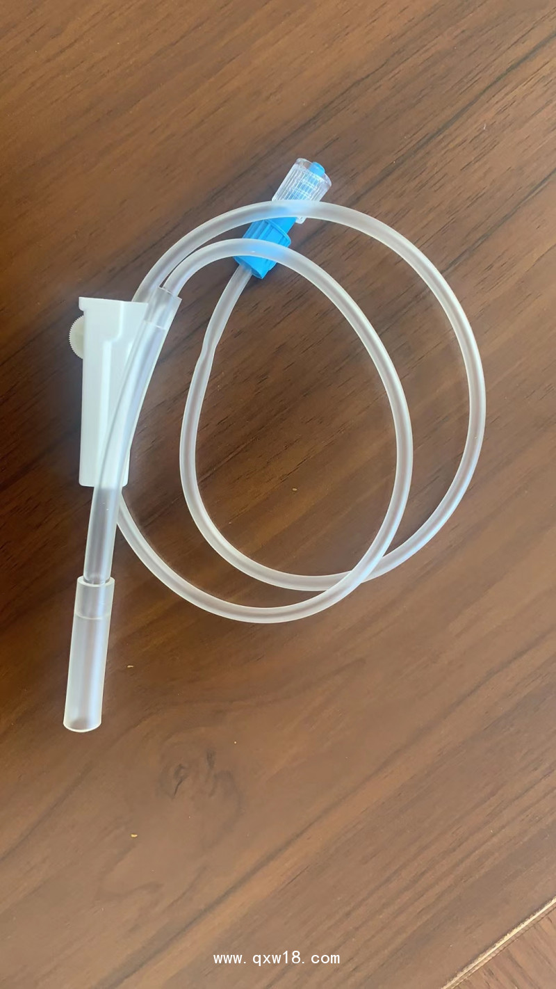 體外吸引連接管