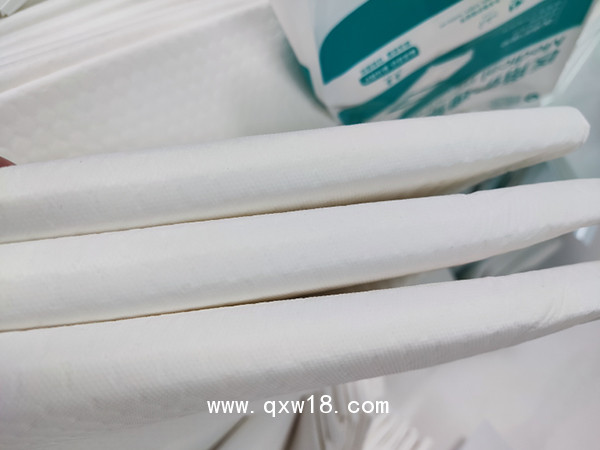 牛仁護理墊 一次性使用床墊 醫(yī)用護理墊 600*900