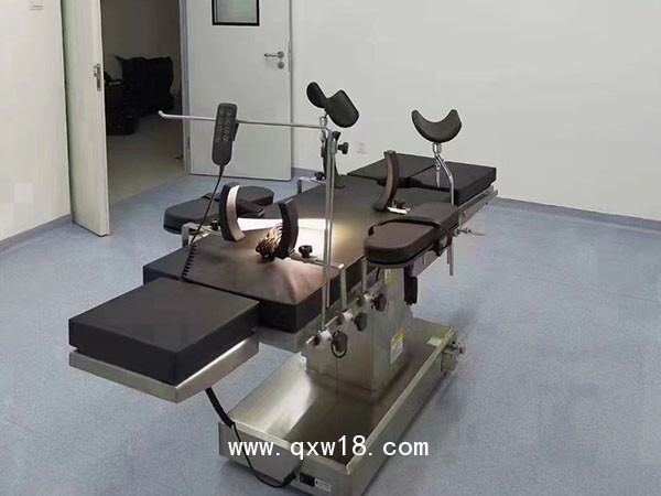 綜合電動(dòng)手術(shù)臺(tái)五電動(dòng)