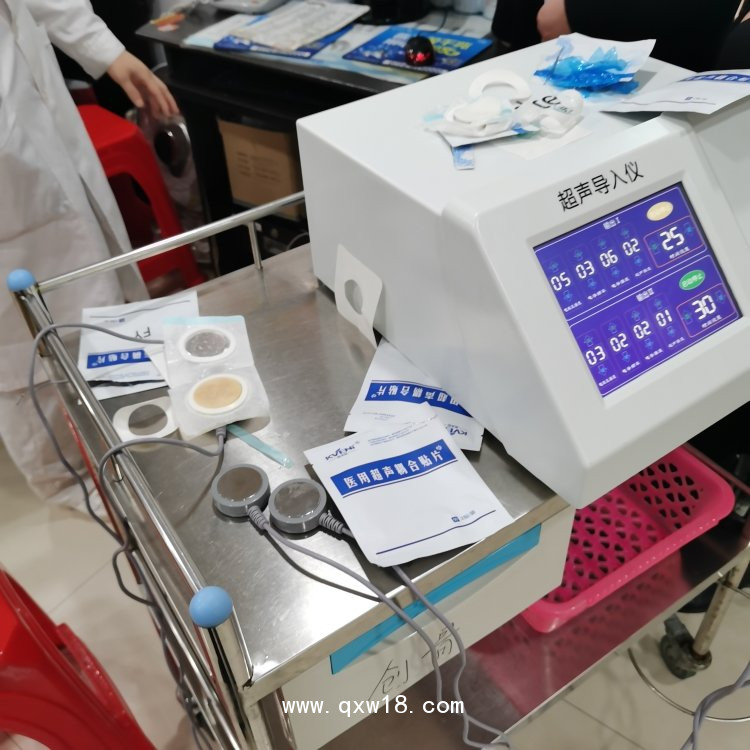 超聲電導(dǎo)透藥儀廠 超聲中頻導(dǎo)藥儀 超聲透藥治療儀 源頭工廠