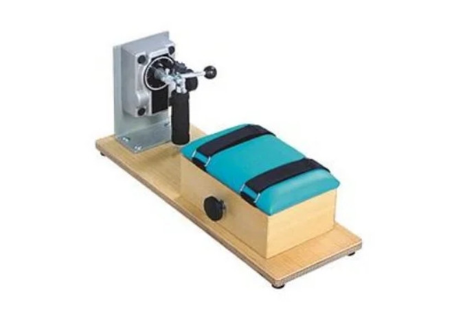 腕關節(jié)康復訓練器